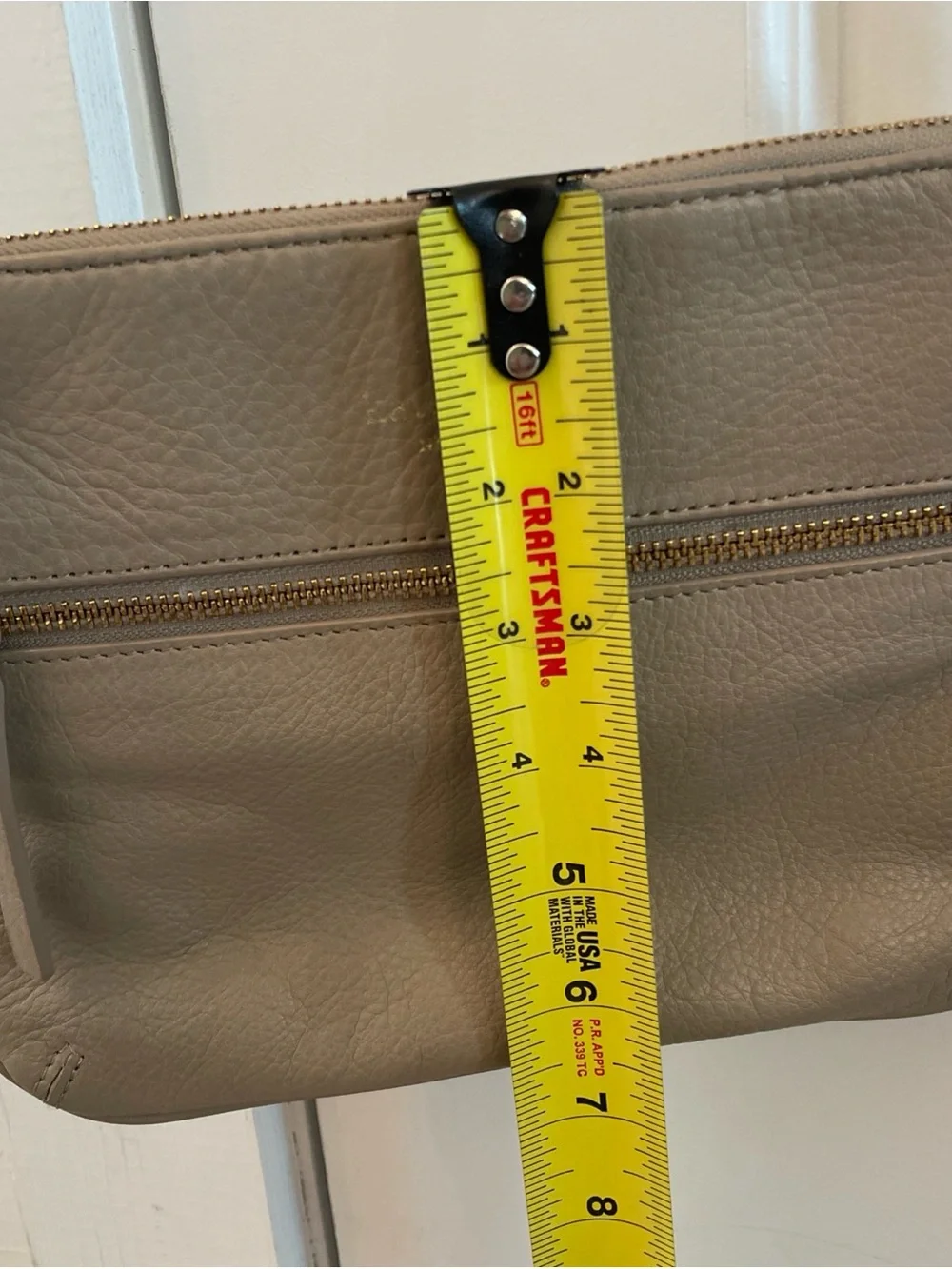 Kate Spade New York Cobble Hill Ellen Crossbody Bag Beige Pebbled Leather Gold